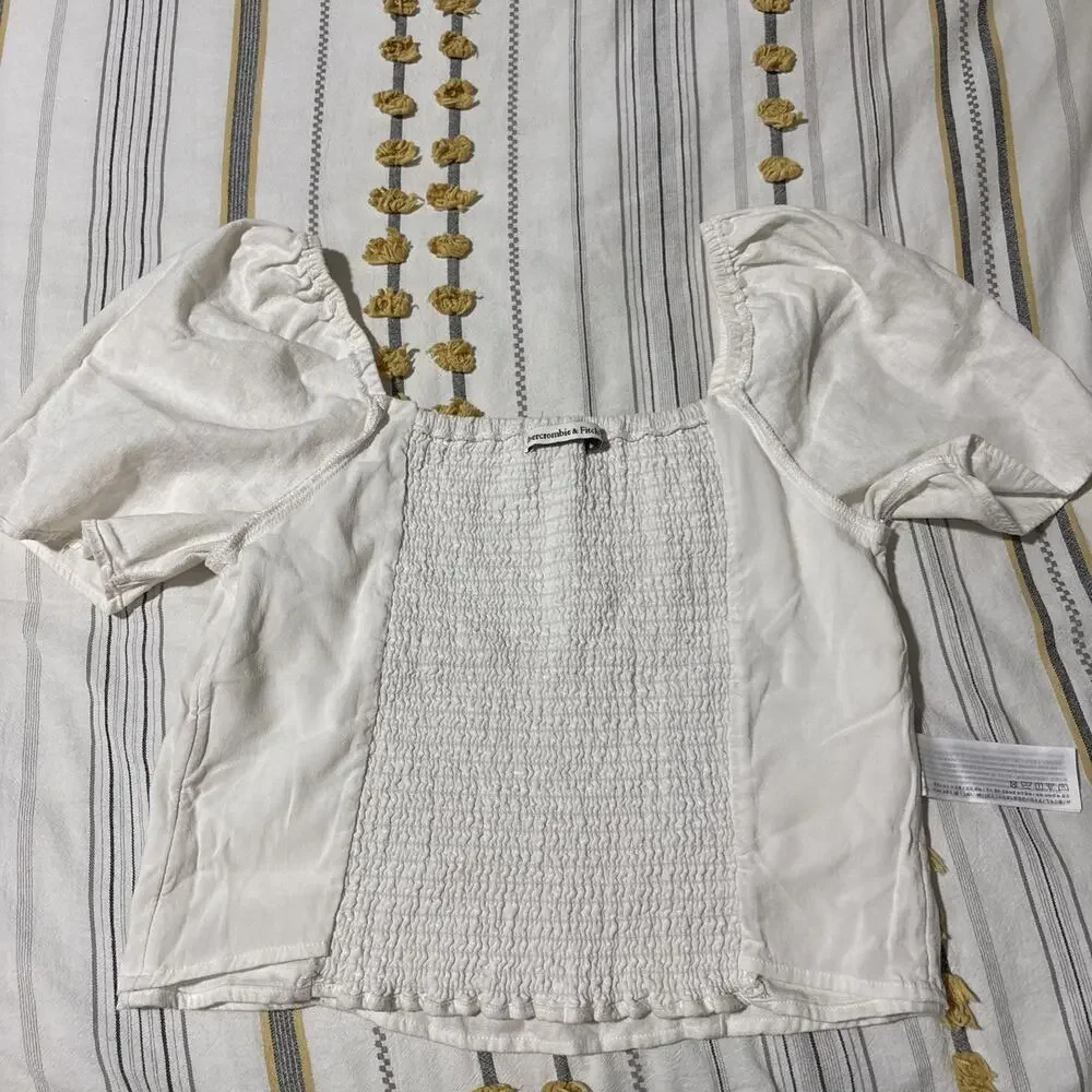 Abercrombie & Fitch Crop Blouse L Puff Sleeve Peasant Boho Poplin Smocked EUC